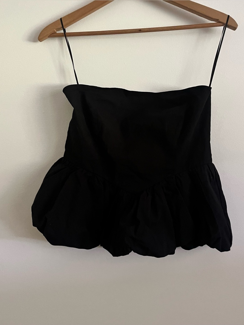 Black Strapless Bubble-Hem Top